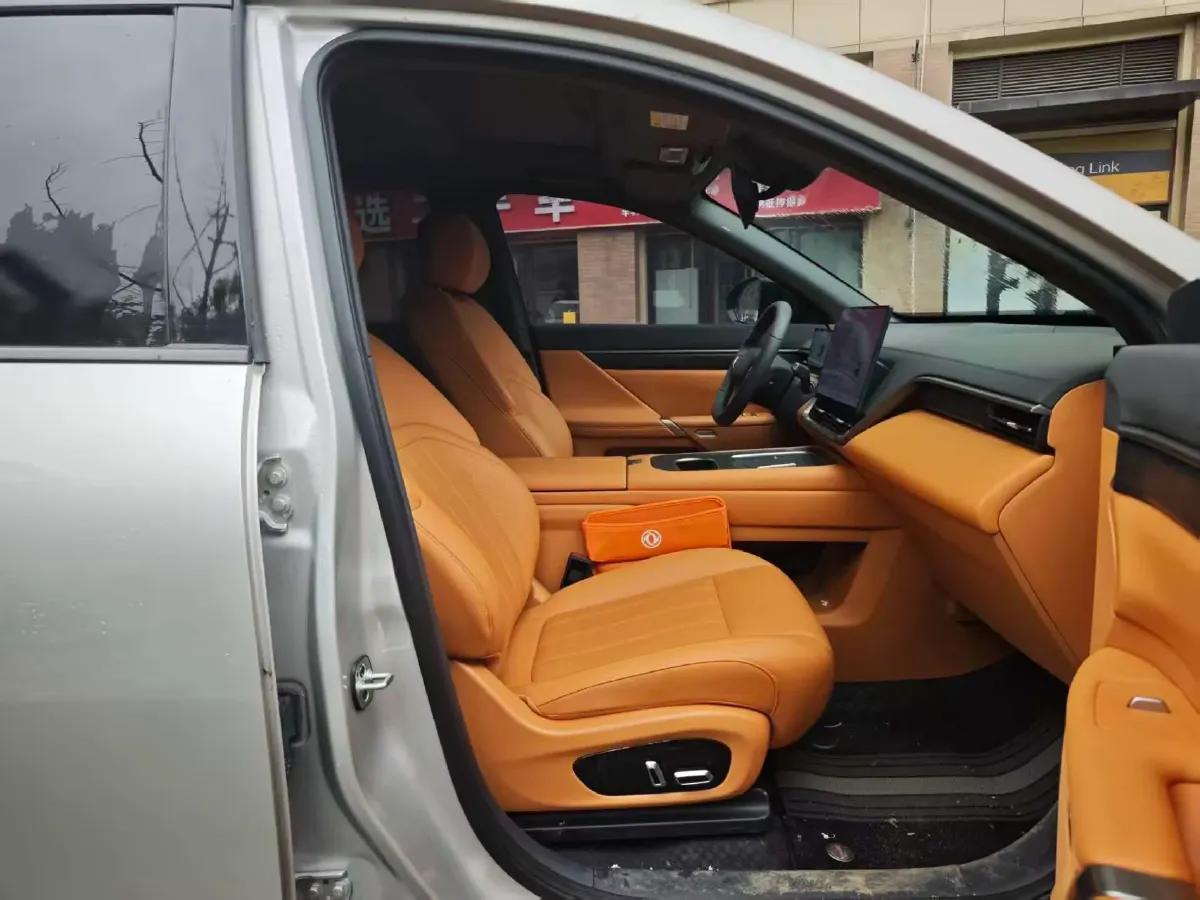 2026 DongFeng eπ eπ008 1.5T 147HP L4 REEV,autocango,china used car exporter,china ev exporter,chinese used car exporter,chinese used ev exporter