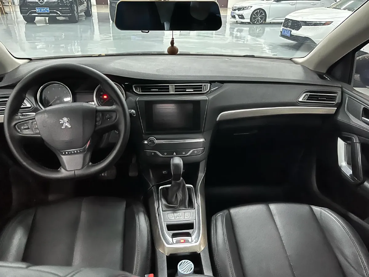 2018 Peugeot 408 1.2T 136HP L3 6AT,autocango,china used car exporter,china ev exporter,chinese used car exporter,chinese used ev exporter