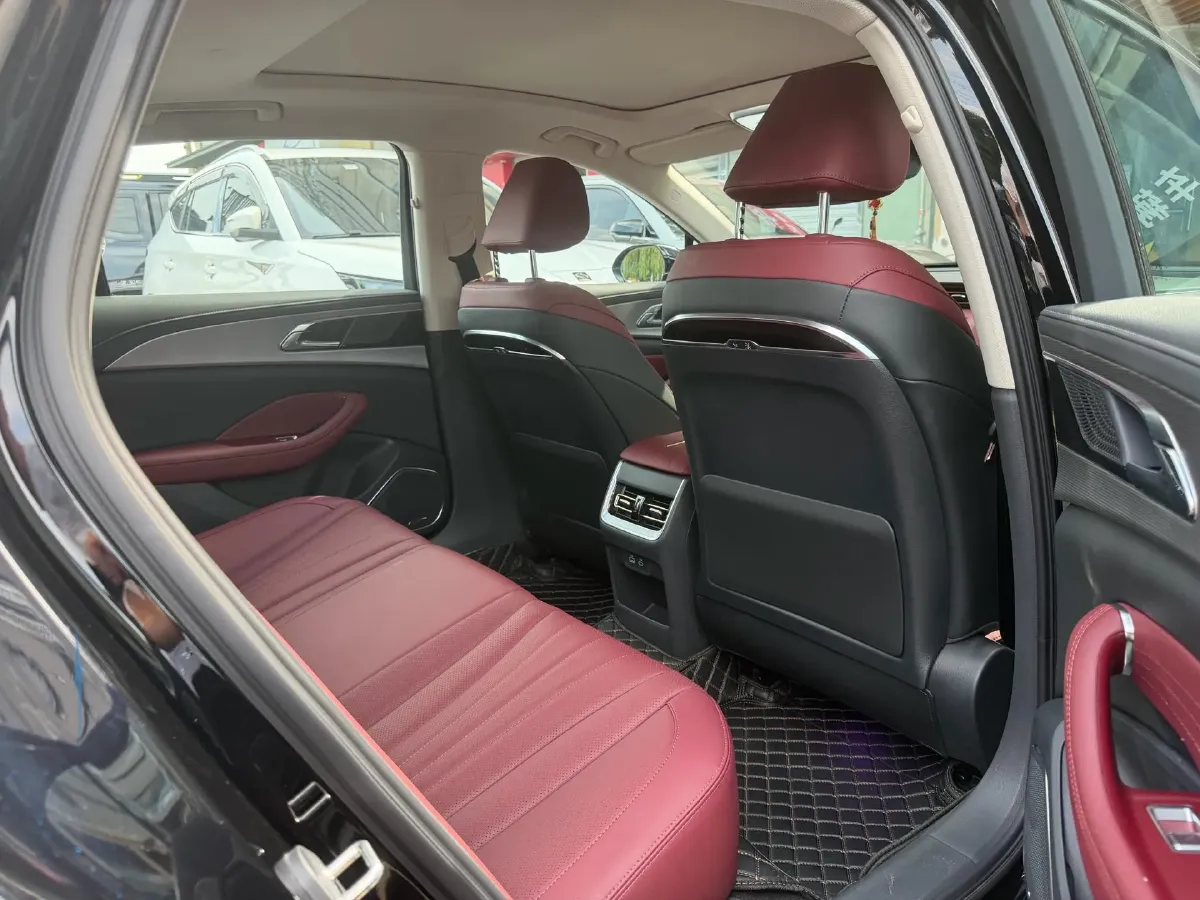 2024 HongQi H5 1.5T 169HP L4 7DCT,autocango,china used car exporter,china ev exporter,chinese used car exporter,chinese used ev exporter