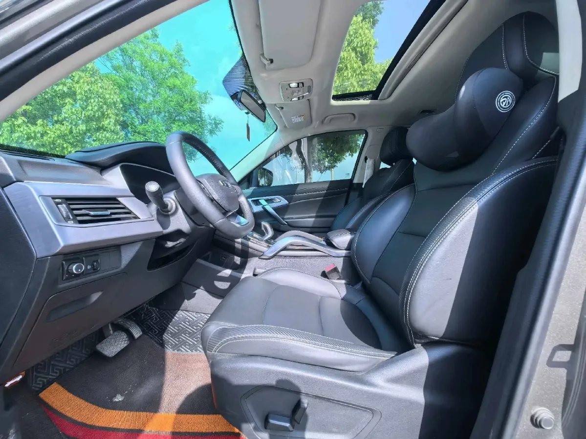 2021 Geely JiaJi 1.8T 184HP L4 7DCT,autocango,china used car exporter,china ev exporter,chinese used car exporter,chinese used ev exporter