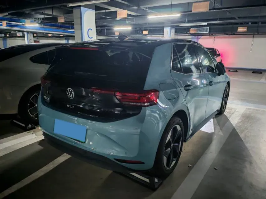 2025 Volkswagen ID.3 BEV 52.8KWH,autocango,china used car exporter,china ev exporter,chinese used car exporter,chinese used ev exporter