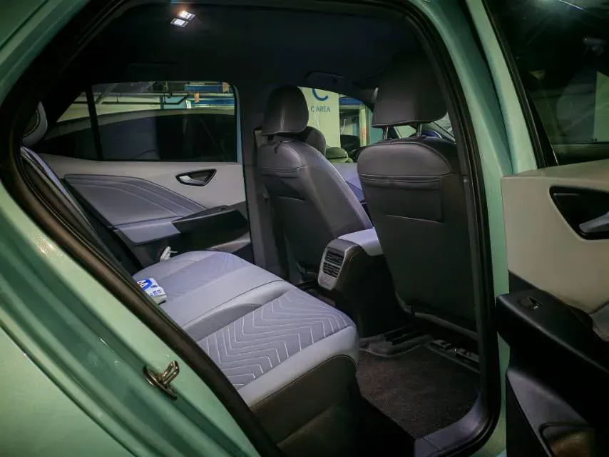 2025 Volkswagen ID.3 BEV 52.8KWH,autocango,china used car exporter,china ev exporter,chinese used car exporter,chinese used ev exporter