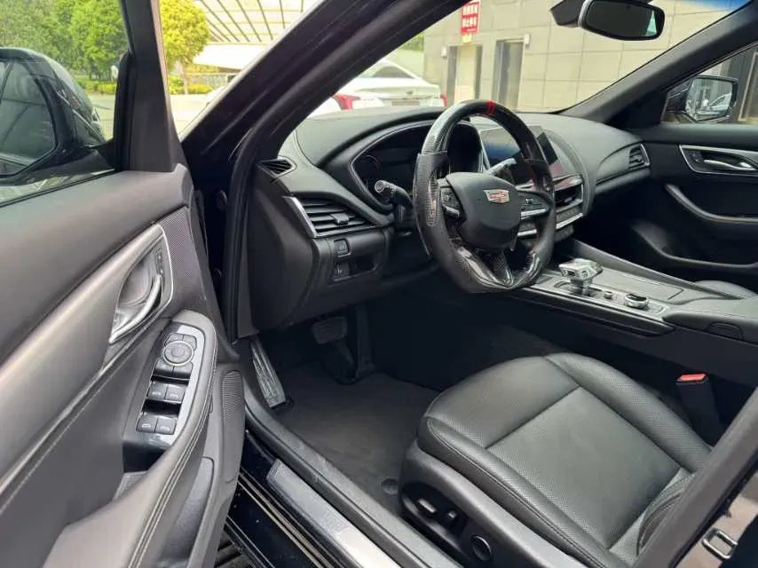 2022 Cadillac CT5 2.0T 237HP L4 10AT,autocango,china used car exporter,china ev exporter,chinese used car exporter,chinese used ev exporter