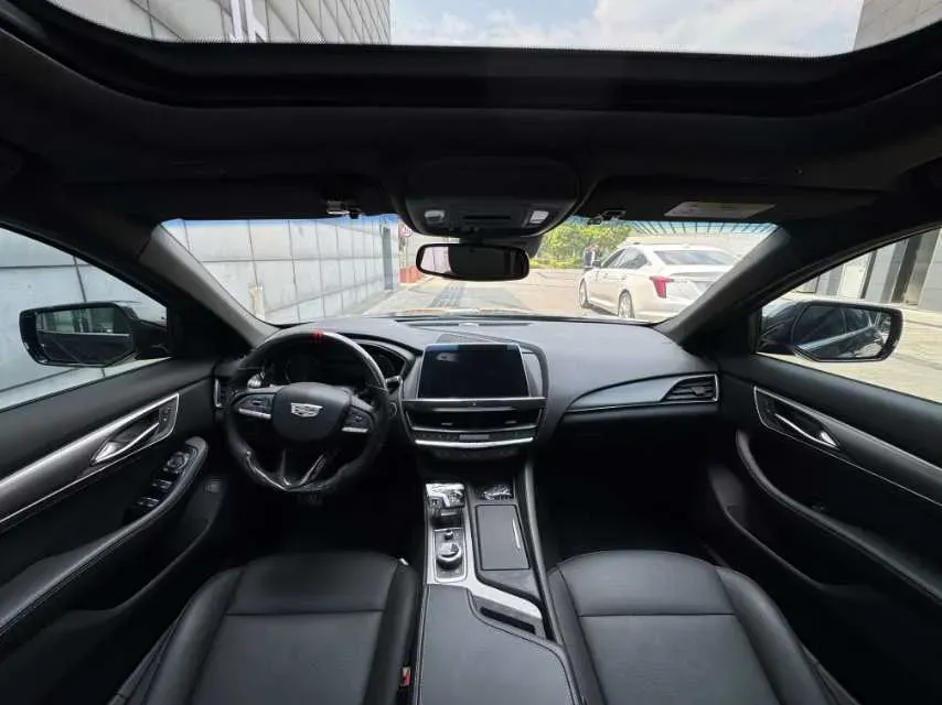 2022 Cadillac CT5 2.0T 237HP L4 10AT,autocango,china used car exporter,china ev exporter,chinese used car exporter,chinese used ev exporter