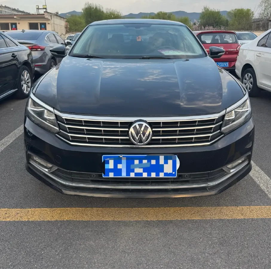2016 Volkswagen Passat 1.8T 180HP L4 7DCT,autocango,china used car exporter,china ev exporter,chinese used car exporter,chinese used ev exporter