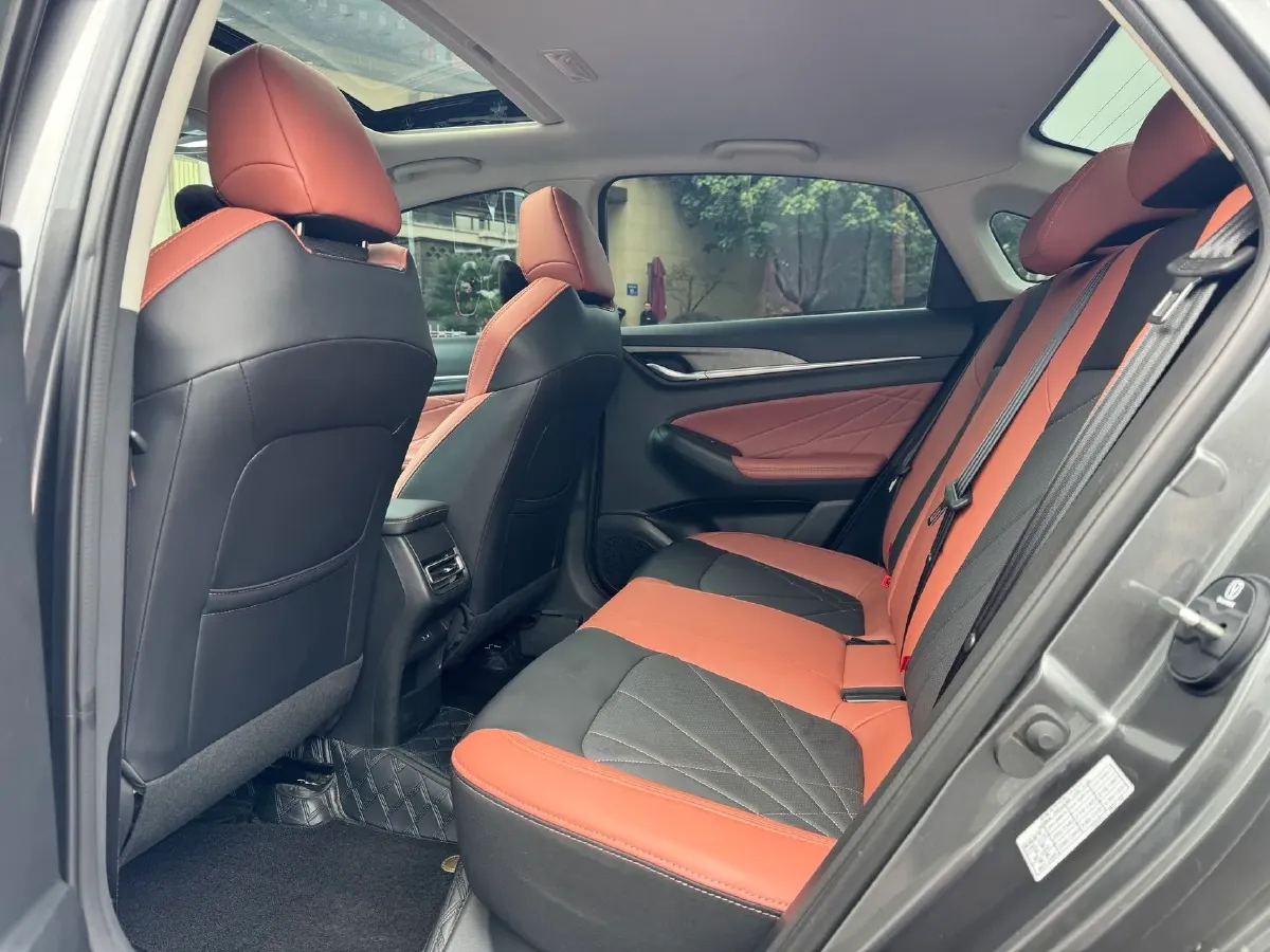 2023 ChangAn Eado 1.4T 160HP L4 7DCT,autocango,china used car exporter,china ev exporter,chinese used car exporter,chinese used ev exporter