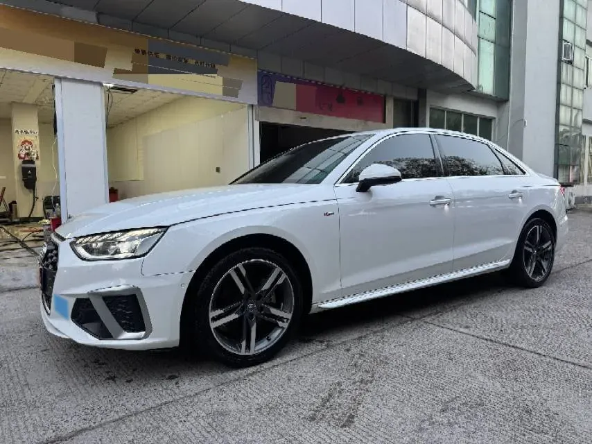 2020 Audi A4L 2.0T 190HP L4 7DCT,autocango,china used car exporter,china ev exporter,chinese used car exporter,chinese used ev exporter