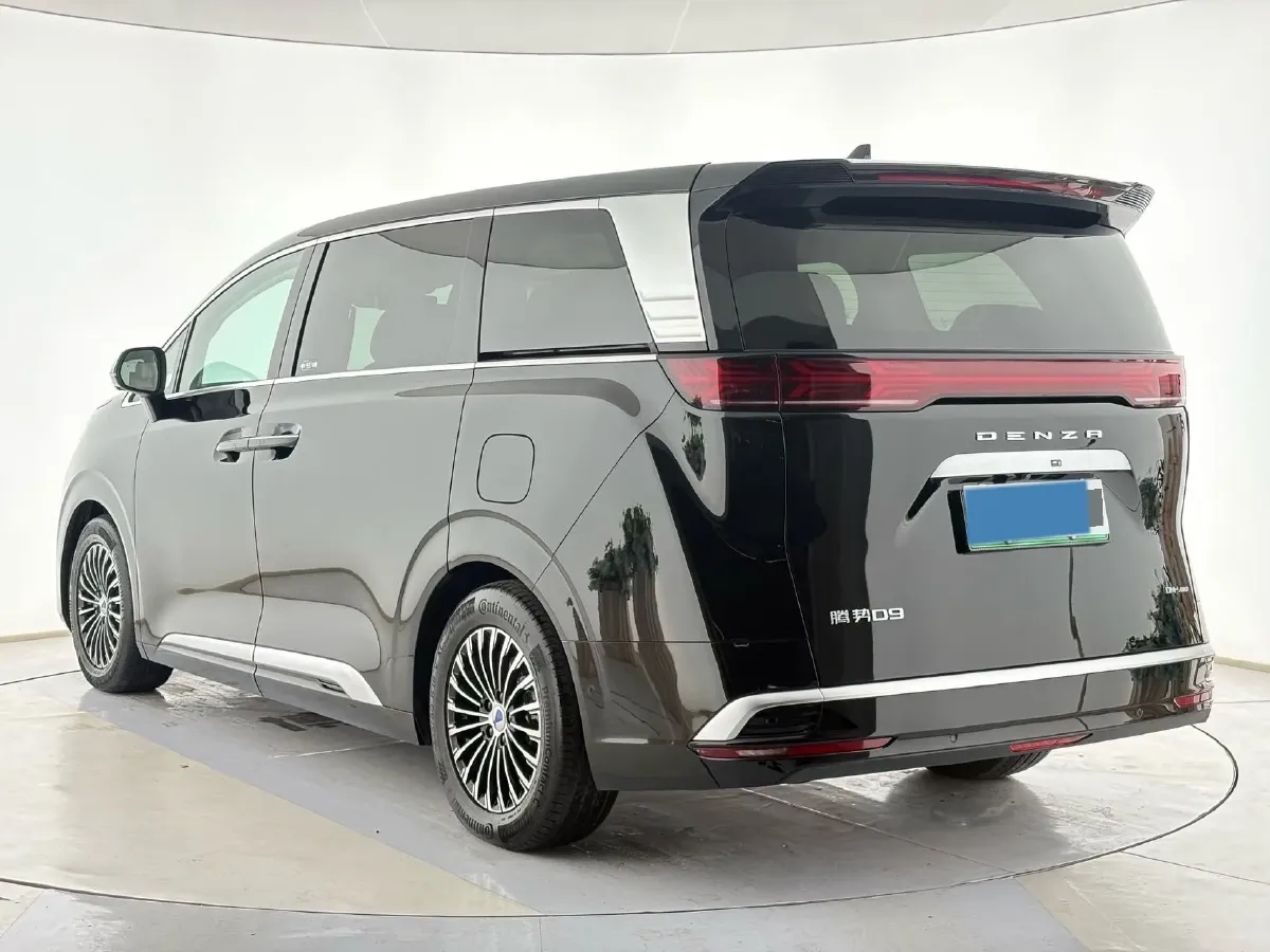 2024 Denza D9 1.5T 139HP L4 E-CVT PHEV 40KWH,autocango,china used car exporter,china ev exporter,chinese used car exporter,chinese used ev exporter