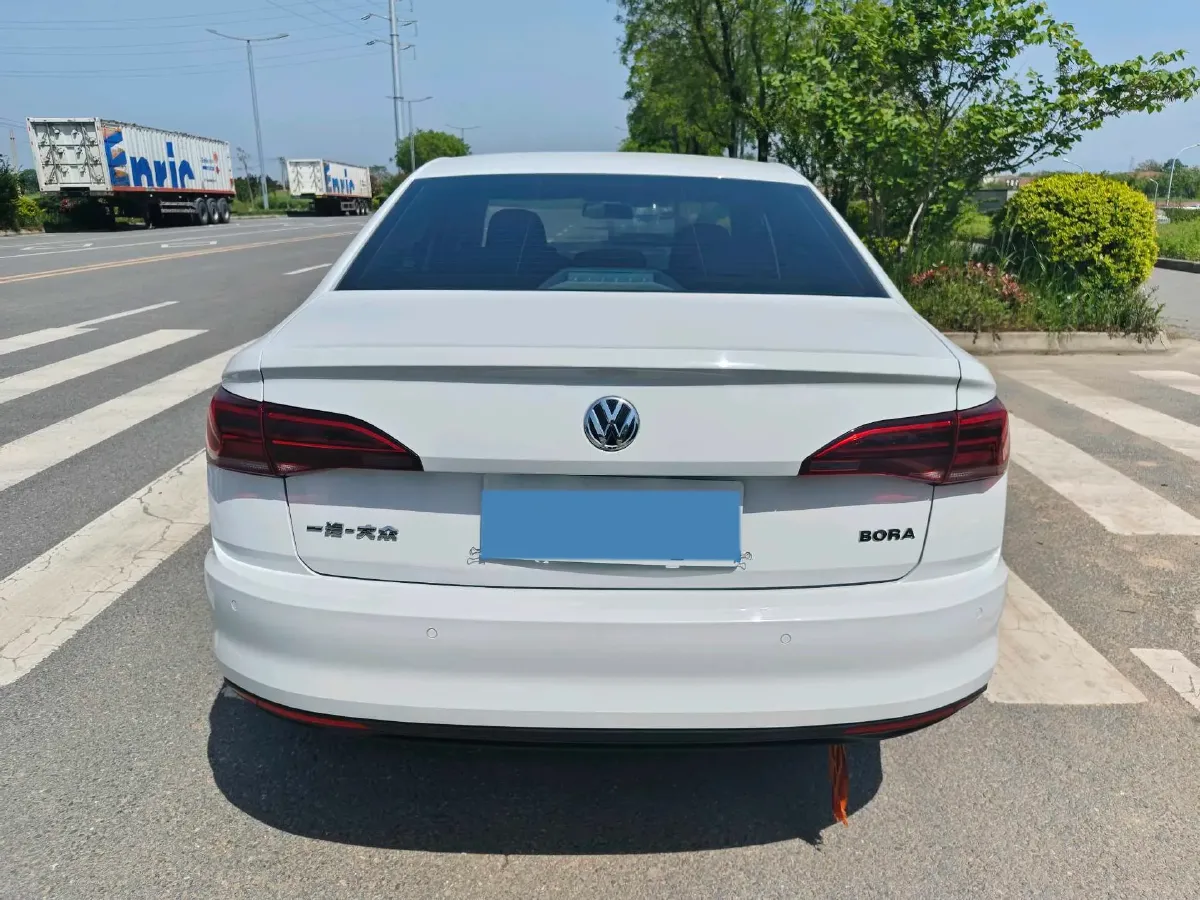 2019 Bestune T77 1.2T 143HP L4 7DCT,autocango,china used car exporter,china ev exporter,chinese used car exporter,chinese used ev exporter