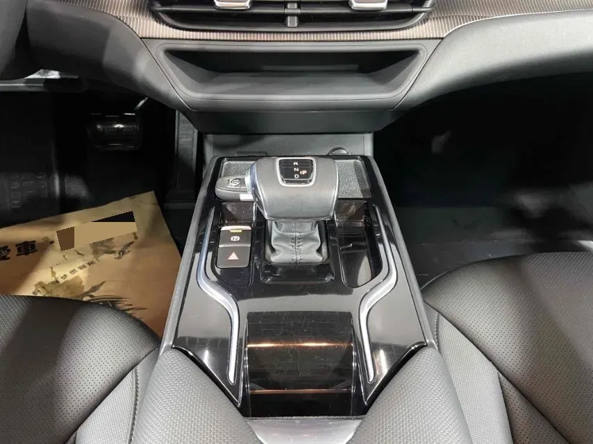 2023 HongQi E-QM5 BEV 54KWH,autocango,china used car exporter,china ev exporter,chinese used car exporter,chinese used ev exporter