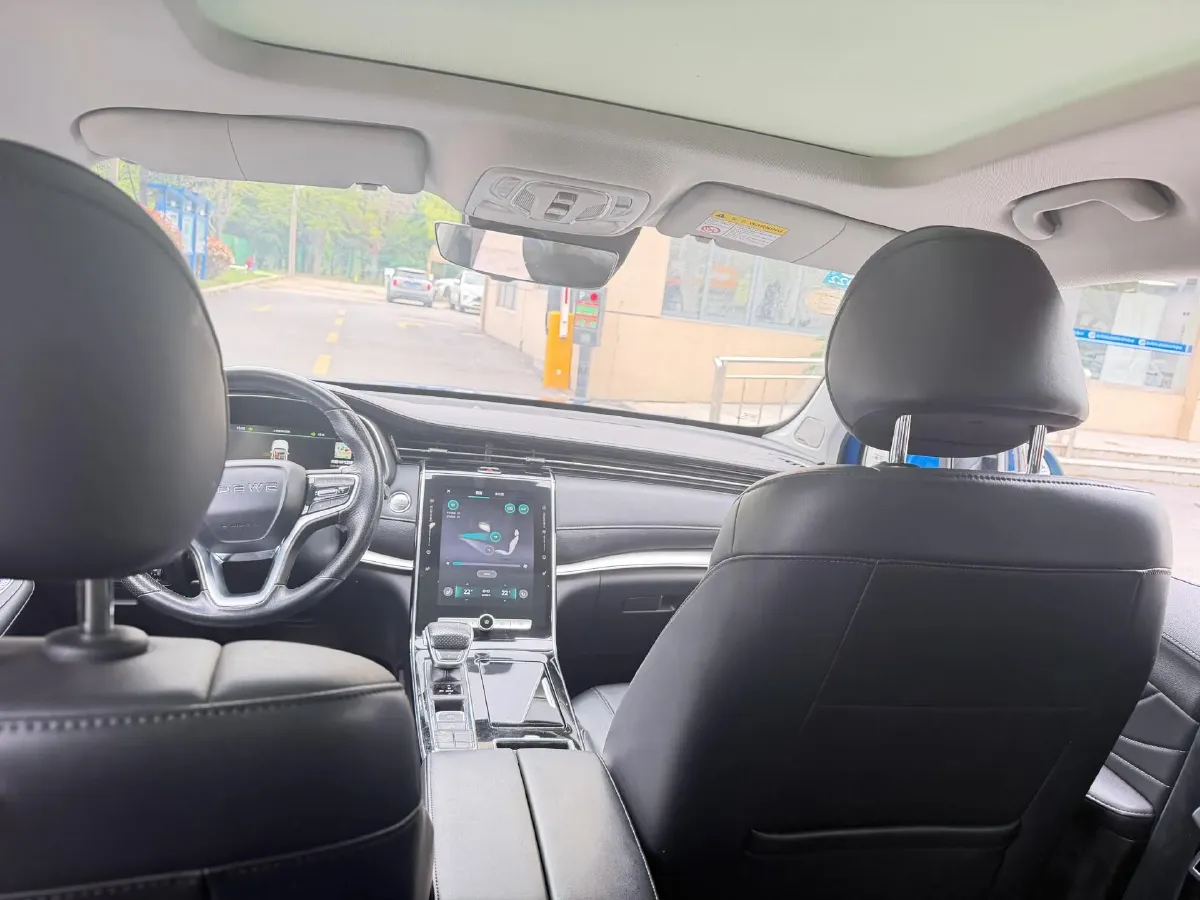 2021 Roewe RX5 MAX 2.0T 231HP L4 6DCT,autocango,china used car exporter,china ev exporter,chinese used car exporter,chinese used ev exporter