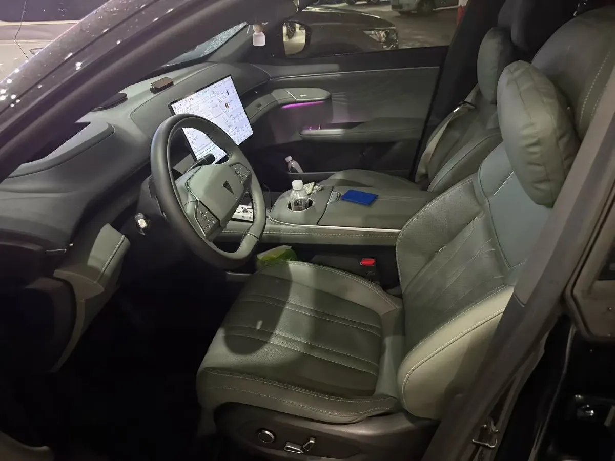 2024 Deepal S07 BEV 68.82KWH,autocango,china used car exporter,china ev exporter,chinese used car exporter,chinese used ev exporter