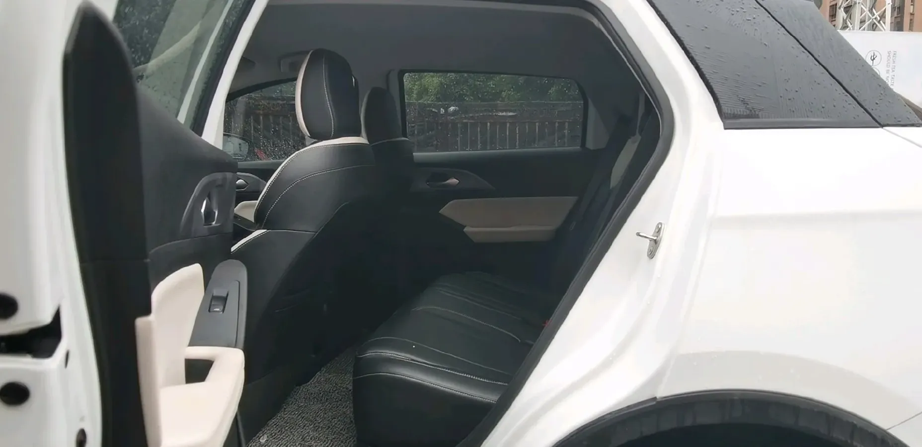 2024 Geometry E BEV 29.67KWH,autocango,china used car exporter,china ev exporter,chinese used car exporter,chinese used ev exporter