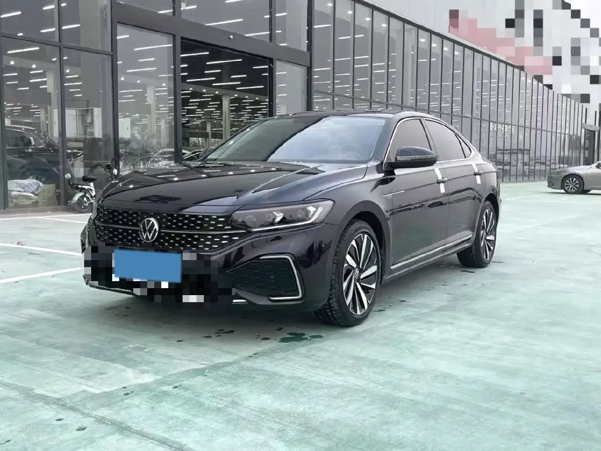 2022 Skoda Kodiak GT 2.0T 186HP L4 7DCT,autocango,china used car exporter,china ev exporter,chinese used car exporter,chinese used ev exporter