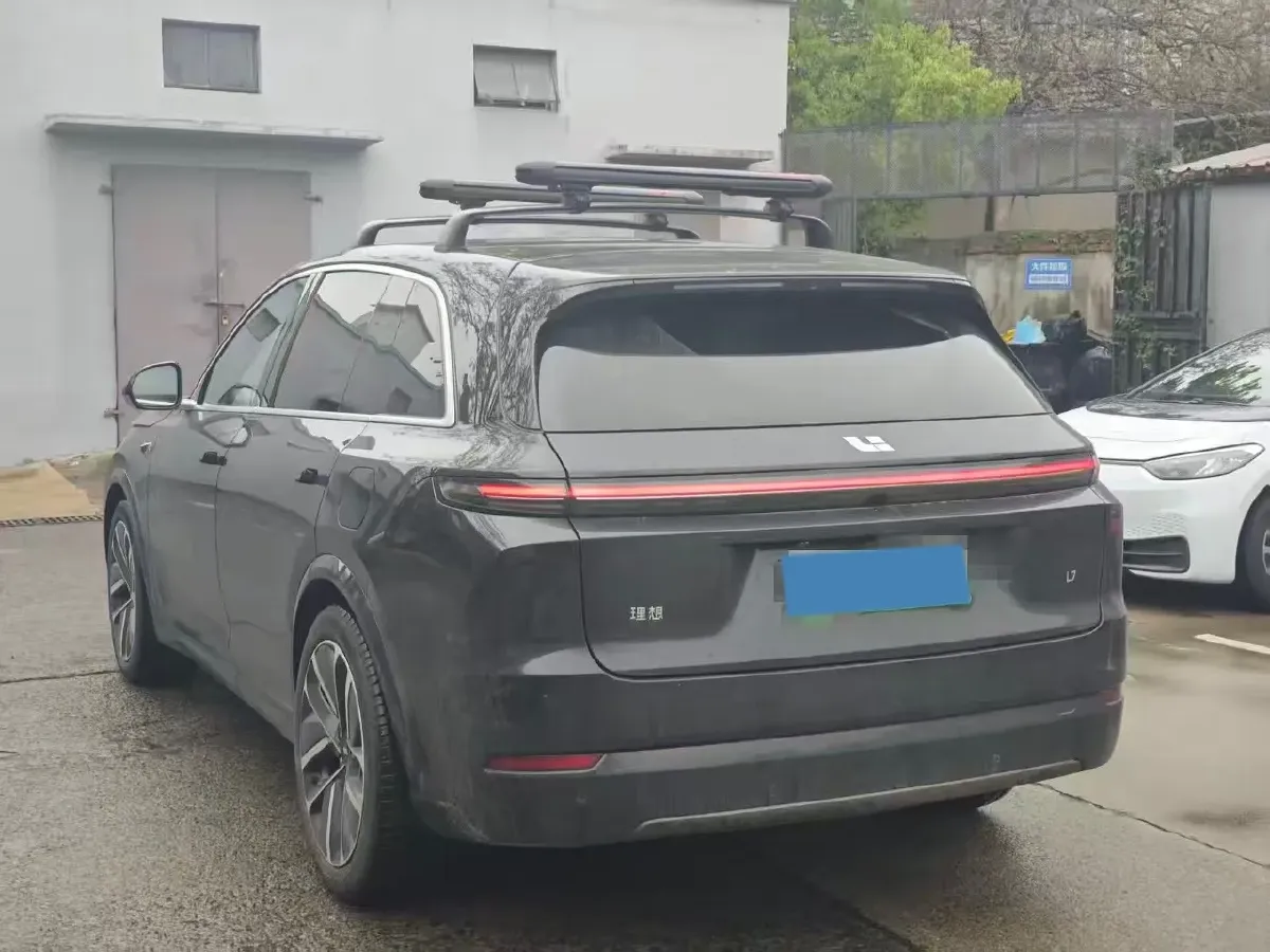 2024 Li L8 Range Extended 154HP REEV 42.8KWH,autocango,china used car exporter,china ev exporter,chinese used car exporter,chinese used ev exporter