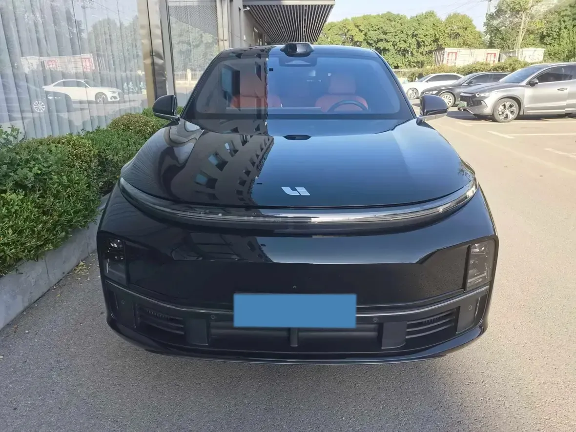 2024 Li L8 Range Extended 154HP REEV 42.8KWH,autocango,china used car exporter,china ev exporter,chinese used car exporter,chinese used ev exporter