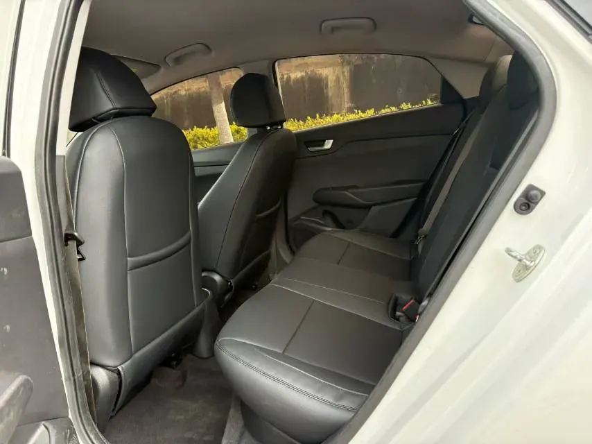 2016 Hyundai Verna 1.4L 100HP L4 6MT,autocango,china used car exporter,china ev exporter,chinese used car exporter,chinese used ev exporter