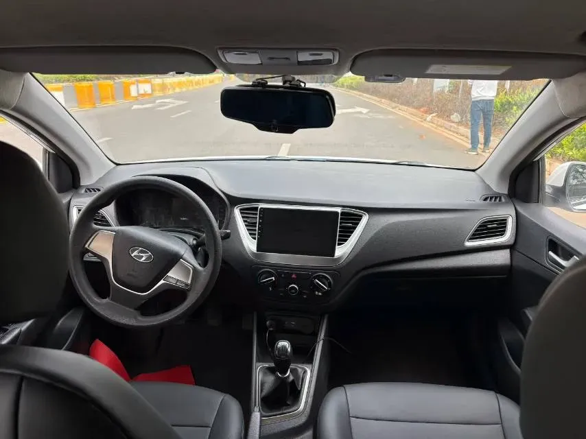 2016 Hyundai Verna 1.4L 100HP L4 6MT,autocango,china used car exporter,china ev exporter,chinese used car exporter,chinese used ev exporter