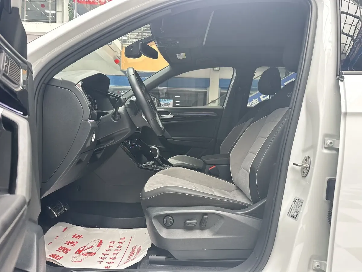 2020 Volkswagen Tayron 2.0T 220HP L4 7DCT,autocango,china used car exporter,china ev exporter,chinese used car exporter,chinese used ev exporter