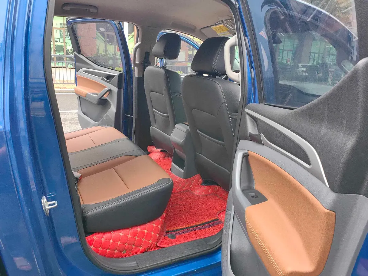2019 MAXUS T70 2.0T 163HP L4 6AT,autocango,china used car exporter,china ev exporter,chinese used car exporter,chinese used ev exporter