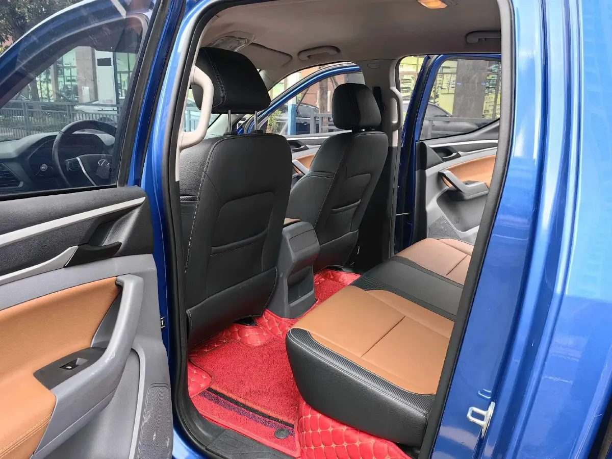 2019 MAXUS T70 2.0T 163HP L4 6AT,autocango,china used car exporter,china ev exporter,chinese used car exporter,chinese used ev exporter
