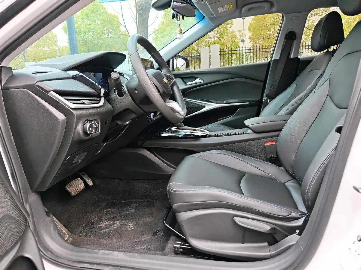 2022 Chevrolet Menlo BEV 61.1KWH,autocango,china used car exporter,china ev exporter,chinese used car exporter,chinese used ev exporter