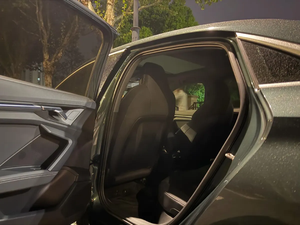 2022 Audi A3 1.4T 150HP L4 7DCT,autocango,china used car exporter,china ev exporter,chinese used car exporter,chinese used ev exporter