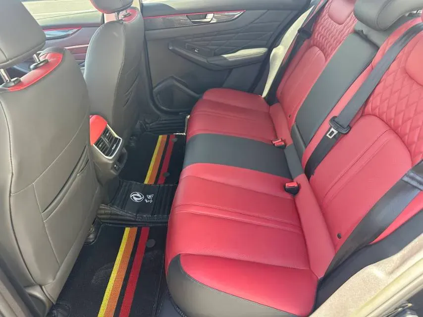 2021 DongFeng Aeolus YiXuan MAX 1.5T 190HP L4 7DCT,autocango,china used car exporter,china ev exporter,chinese used car exporter,chinese used ev exporter