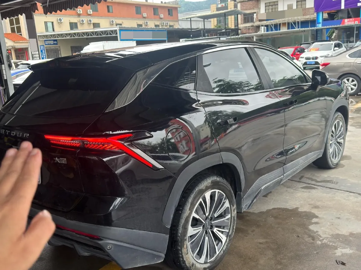 2022 Jetour DASHING 1.6T 197HP L4 7DCT,autocango,china used car exporter,china ev exporter,chinese used car exporter,chinese used ev exporter