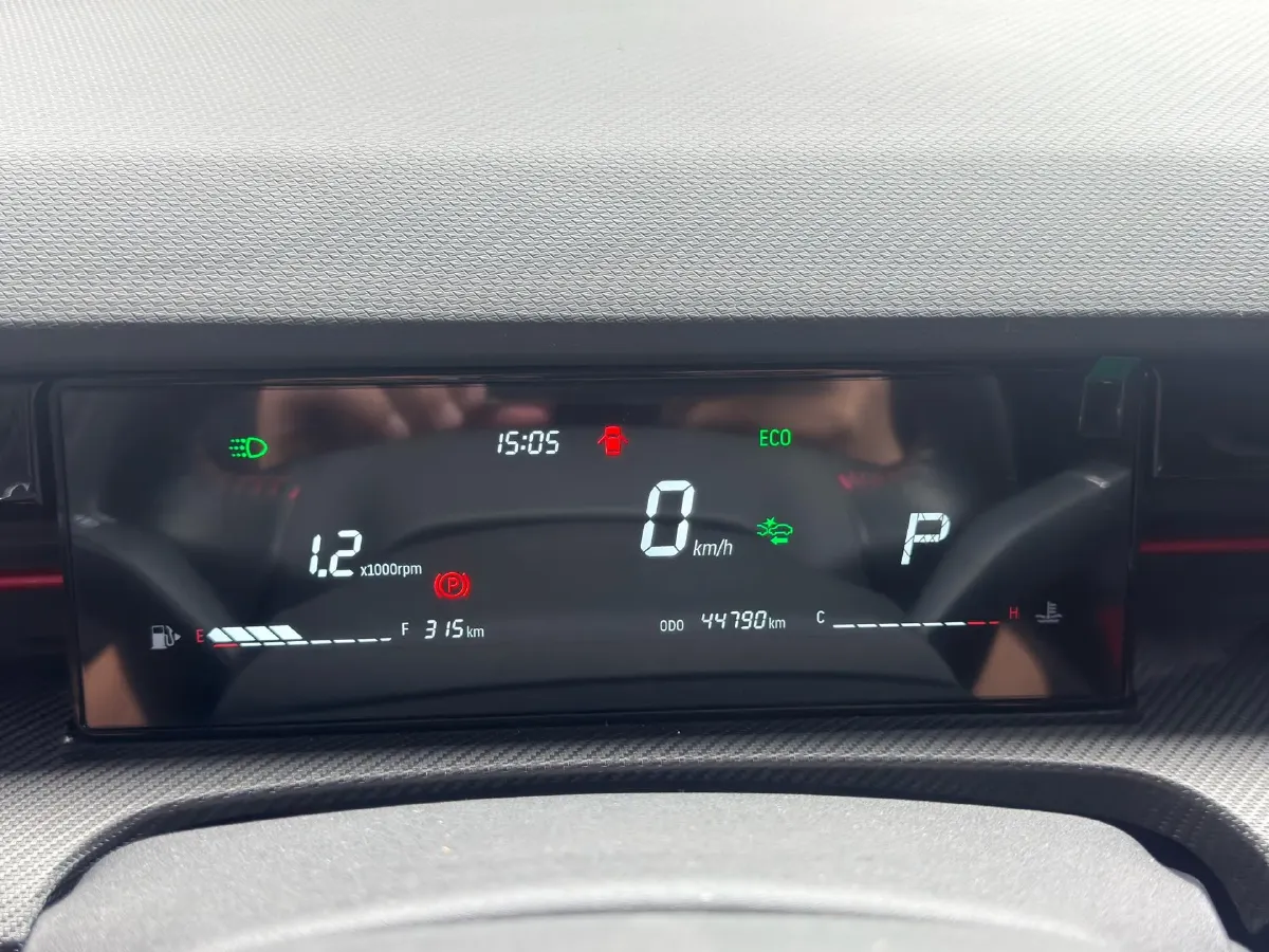 2022 Jetour DASHING 1.6T 197HP L4 7DCT,autocango,china used car exporter,china ev exporter,chinese used car exporter,chinese used ev exporter