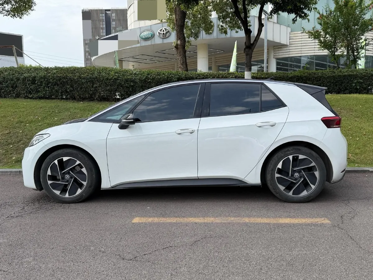 2024 Volkswagen ID.3 BEV 52.8KWH,autocango,china used car exporter,china ev exporter,chinese used car exporter,chinese used ev exporter