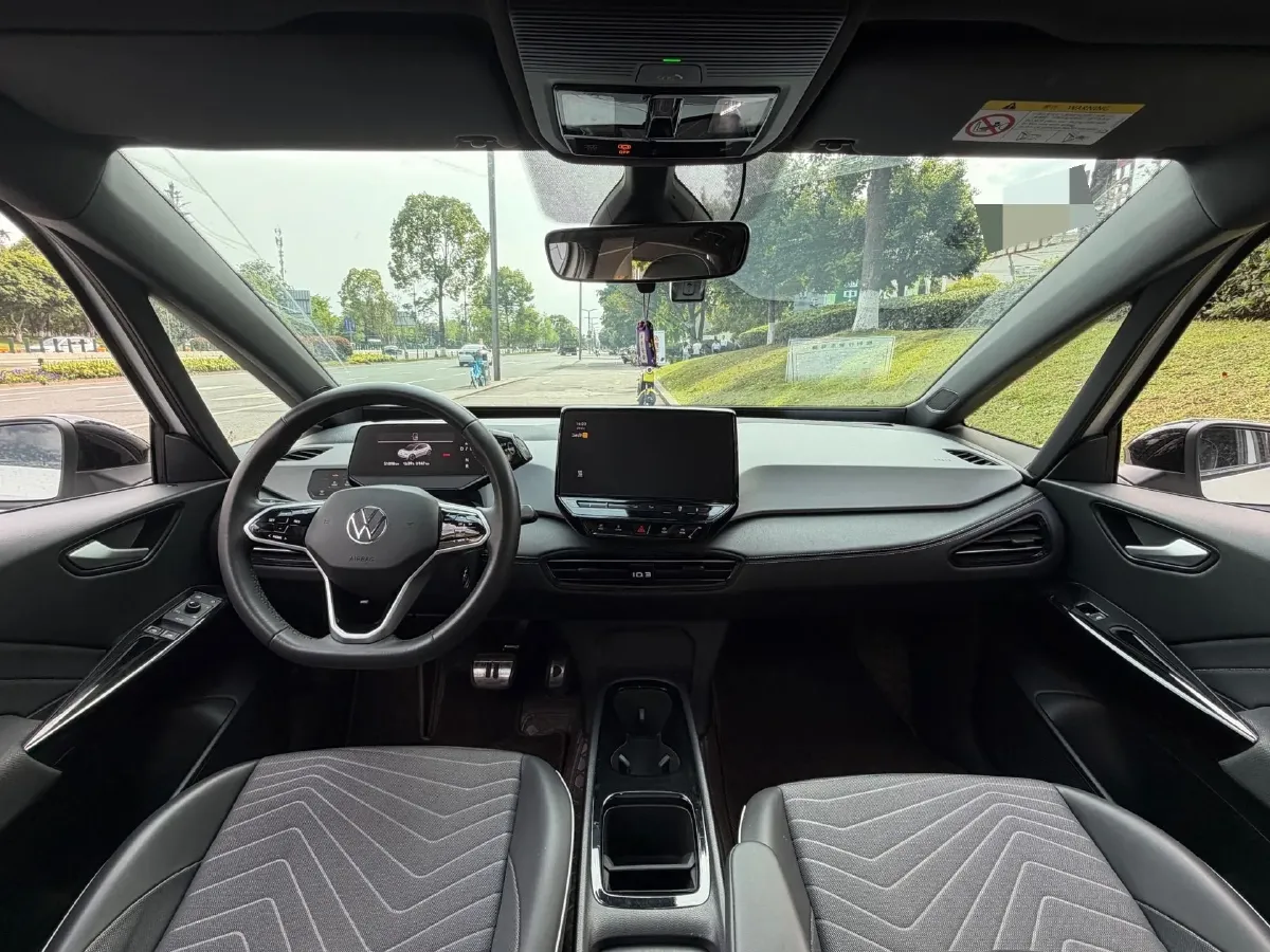 2024 Volkswagen ID.3 BEV 52.8KWH,autocango,china used car exporter,china ev exporter,chinese used car exporter,chinese used ev exporter