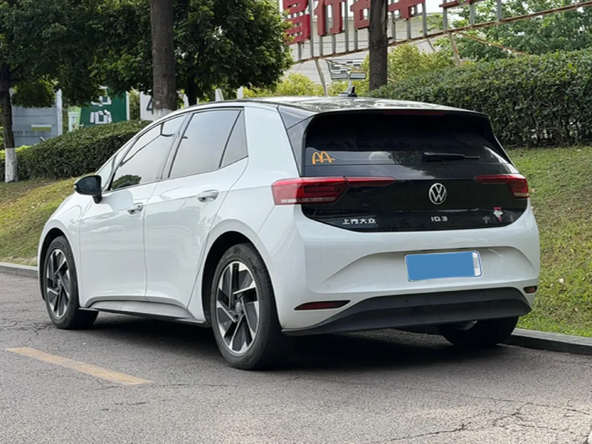 2024 Volkswagen ID.3 BEV 52.8KWH,autocango,china used car exporter,china ev exporter,chinese used car exporter,chinese used ev exporter
