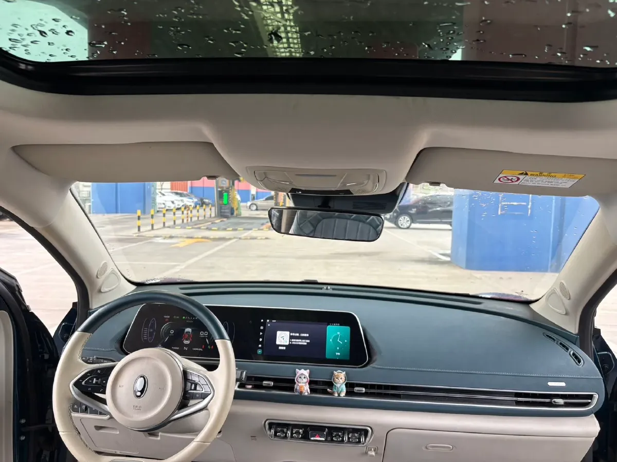 2022 ChangAn Oshan X7 Plus 1.5T 188HP L4 7DCT,autocango,china used car exporter,china ev exporter,chinese used car exporter,chinese used ev exporter