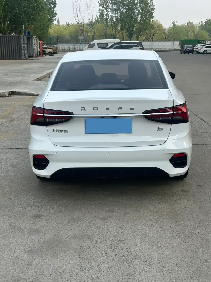 2021 Roewe i5 1.5L 120HP L4 CVT,autocango,china used car exporter,china ev exporter,chinese used car exporter,chinese used ev exporter