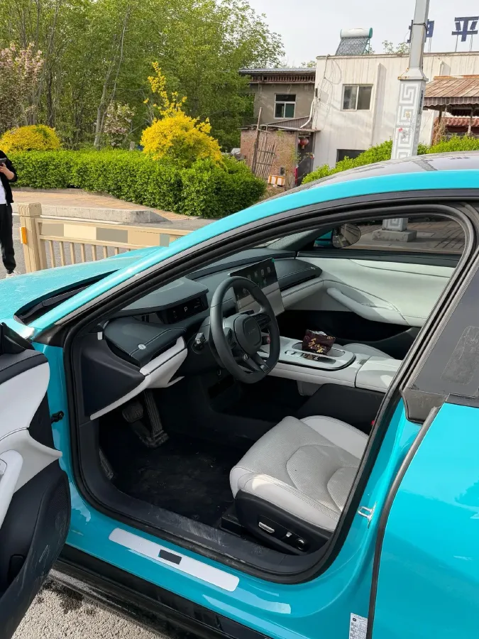 2024 MI SU7 BEV 73.6KWH,autocango,china used car exporter,china ev exporter,chinese used car exporter,chinese used ev exporter