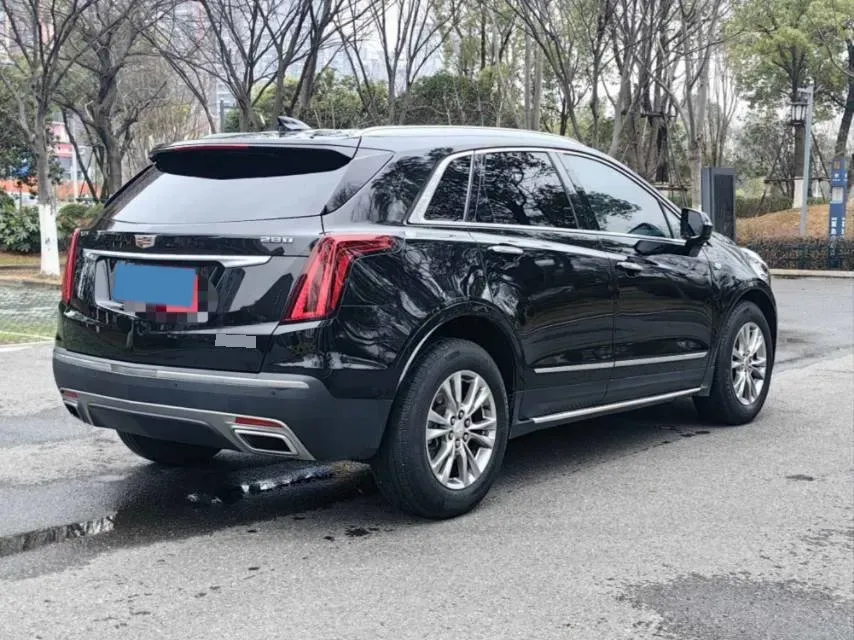 2022 Cadillac XT5 2.0T 237HP L4 9AT,autocango,china used car exporter,china ev exporter,chinese used car exporter,chinese used ev exporter