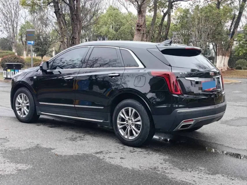 2022 Cadillac XT5 2.0T 237HP L4 9AT,autocango,china used car exporter,china ev exporter,chinese used car exporter,chinese used ev exporter