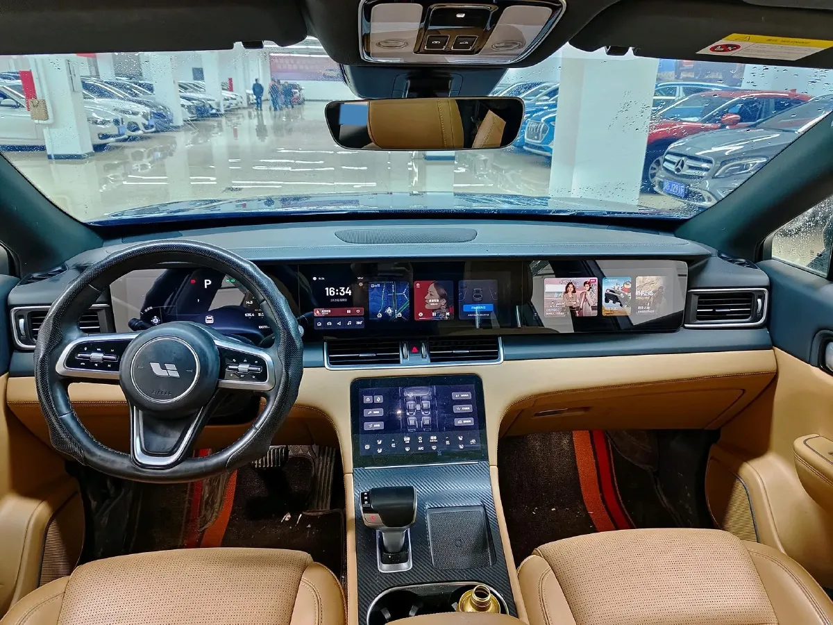 2021 Li ONE Range Extended 131HP REEV 40.5KWH,autocango,china used car exporter,china ev exporter,chinese used car exporter,chinese used ev exporter