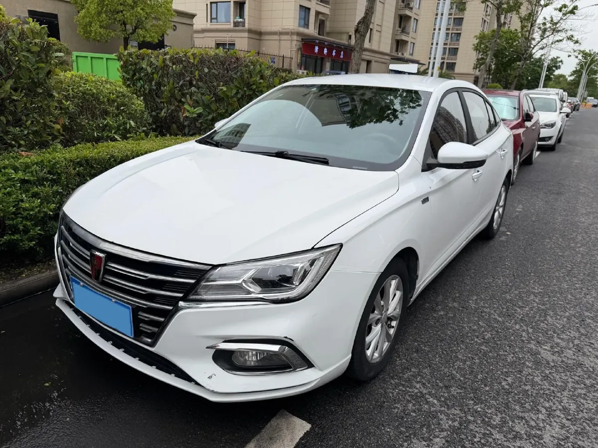 2020 Roewe i5 1.5L 120HP L4 CVT,autocango,china used car exporter,china ev exporter,chinese used car exporter,chinese used ev exporter