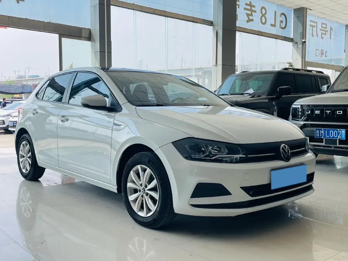 2023 Volkswagen Polo 1.5L 110HP L4 6AT,autocango,china used car exporter,china ev exporter,chinese used car exporter,chinese used ev exporter