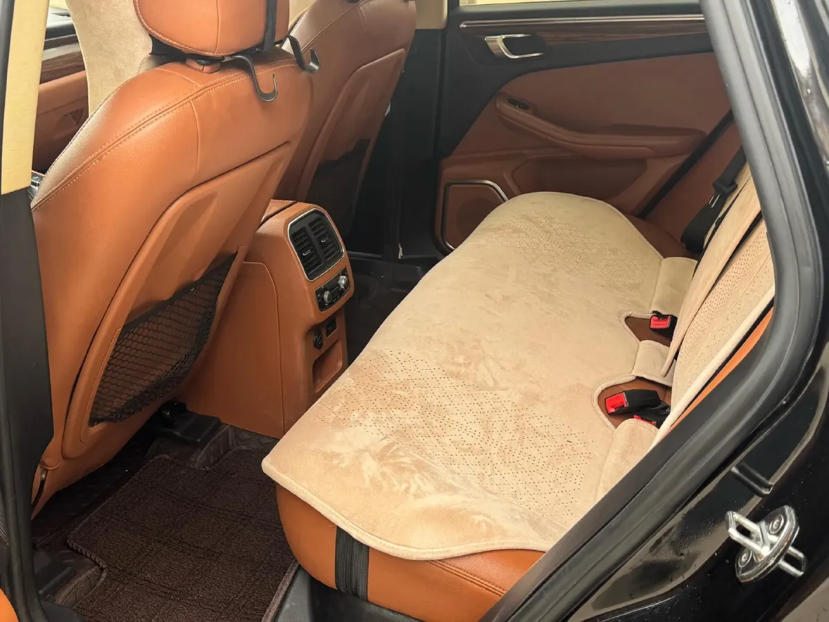 2017 Zotye SR9 2.0T 190HP L4 6DCT,autocango,china used car exporter,china ev exporter,chinese used car exporter,chinese used ev exporter