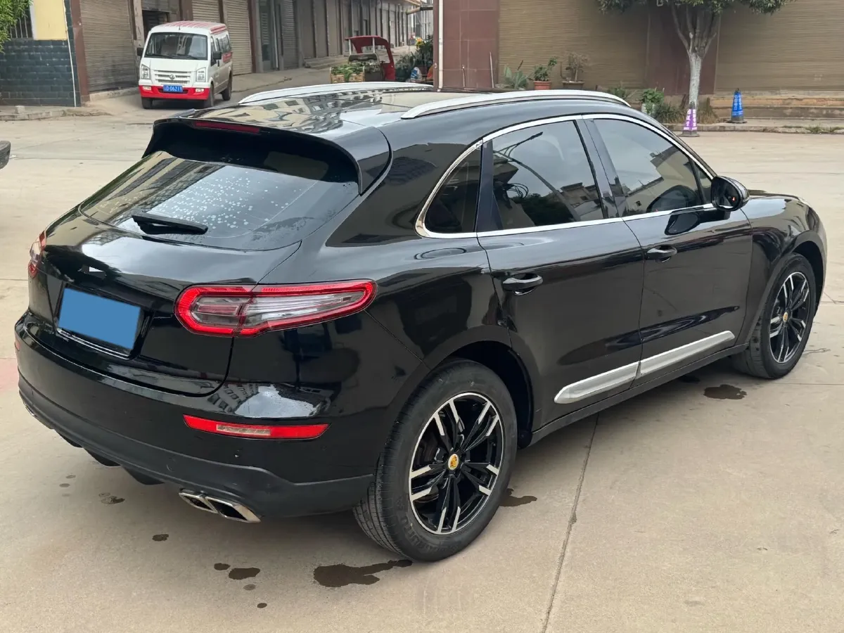 2017 Zotye SR9 2.0T 190HP L4 6DCT,autocango,china used car exporter,china ev exporter,chinese used car exporter,chinese used ev exporter