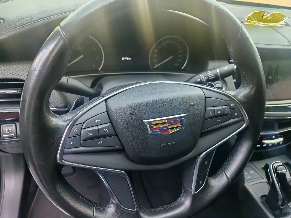 2020 Cadillac CT6 2.0T 241HP L4 10AT,autocango,china used car exporter,china ev exporter,chinese used car exporter,chinese used ev exporter