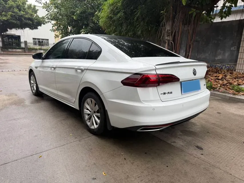 2020 Volkswagen Bora 1.5L 113HP L4 6AT,autocango,china used car exporter,china ev exporter,chinese used car exporter,chinese used ev exporter