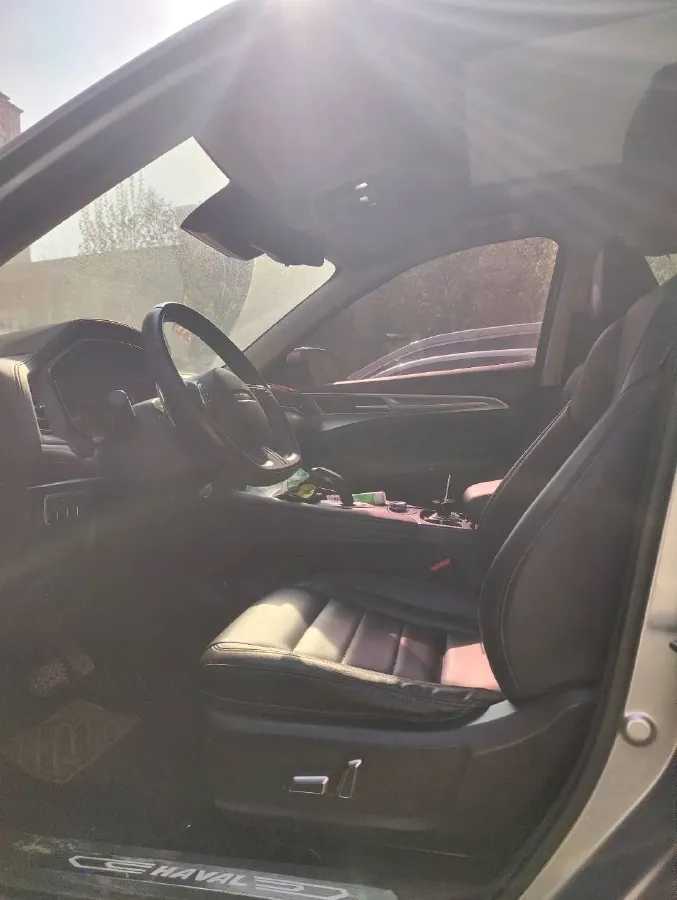 2019 Haval F7 2.0T 197HP L4 7DCT,autocango,china used car exporter,china ev exporter,chinese used car exporter,chinese used ev exporter