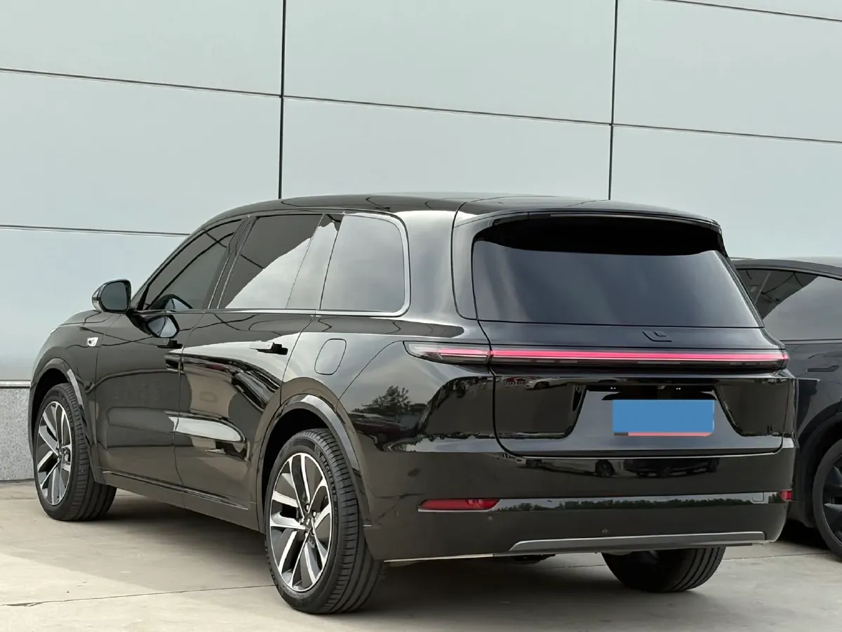 2022 Li L9 Range Extended 154HP REEV 42.6KWH,autocango,china used car exporter,china ev exporter,chinese used car exporter,chinese used ev exporter