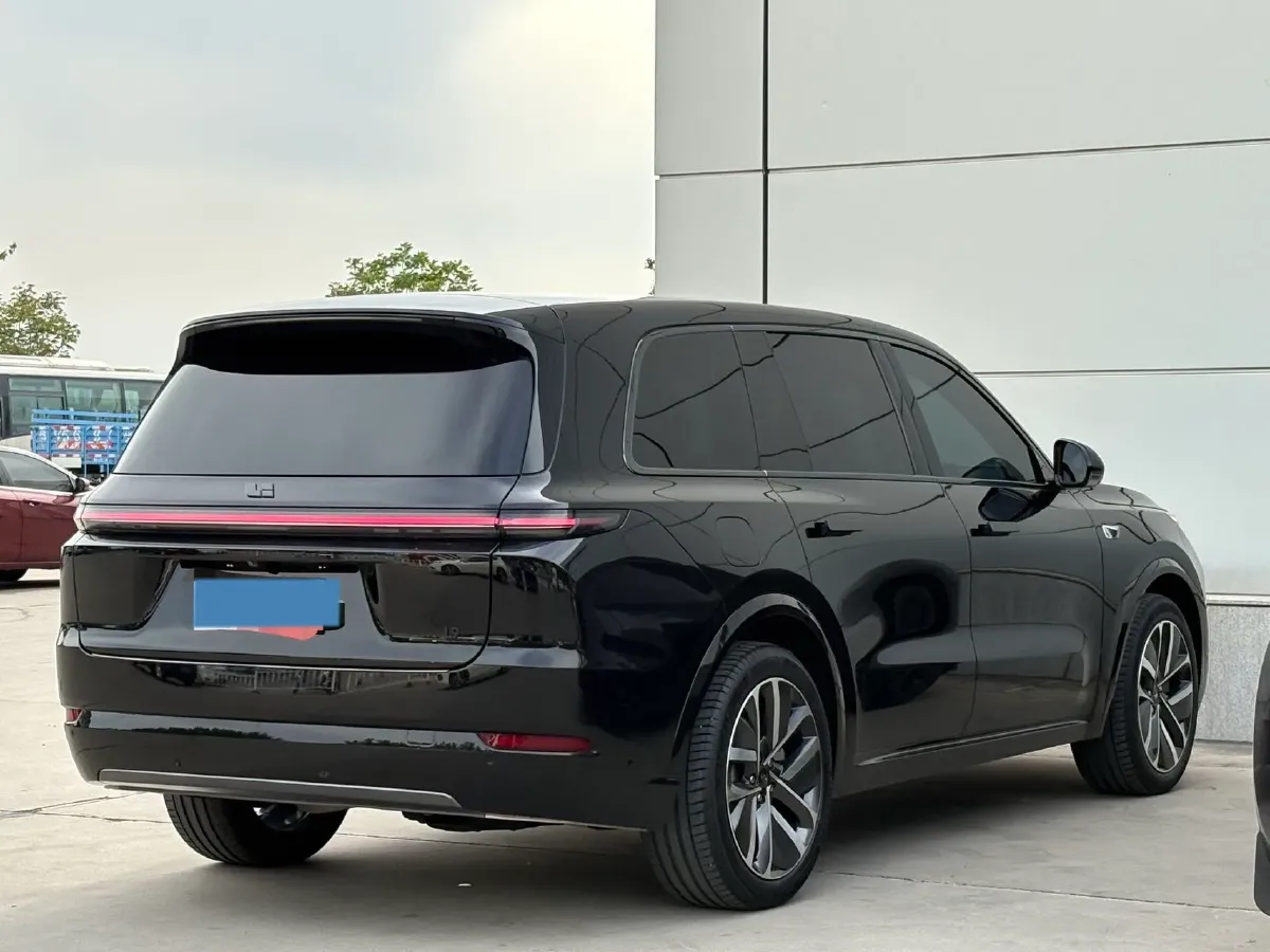 2022 Li L9 Range Extended 154HP REEV 42.6KWH,autocango,china used car exporter,china ev exporter,chinese used car exporter,chinese used ev exporter
