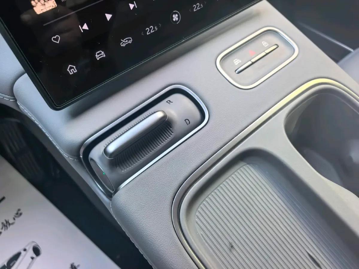 2024 NIO ES6 BEV 75KWH,autocango,china used car exporter,china ev exporter,chinese used car exporter,chinese used ev exporter