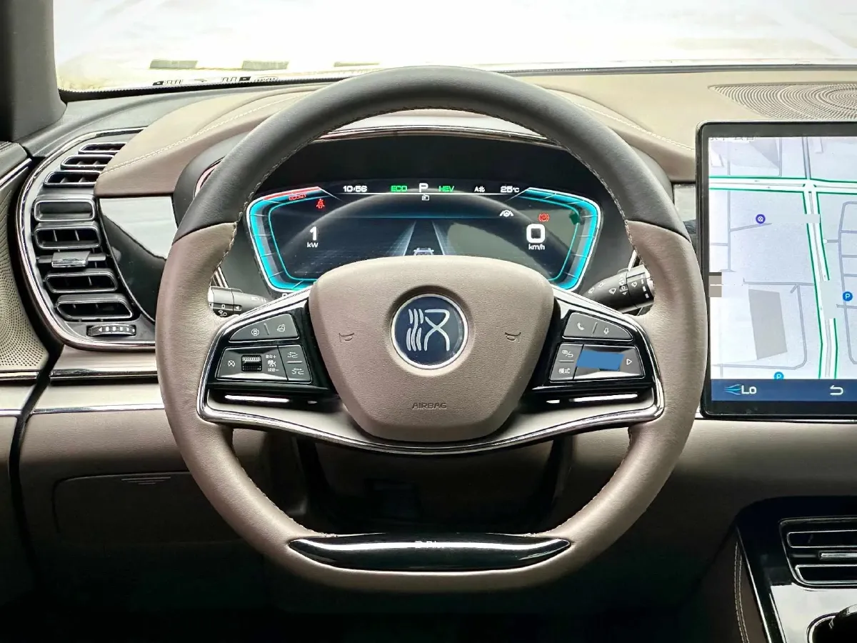 2020 WEY VV7 2.0T 227HP L4 7DCT PHEV,autocango,china used car exporter,china ev exporter,chinese used car exporter,chinese used ev exporter